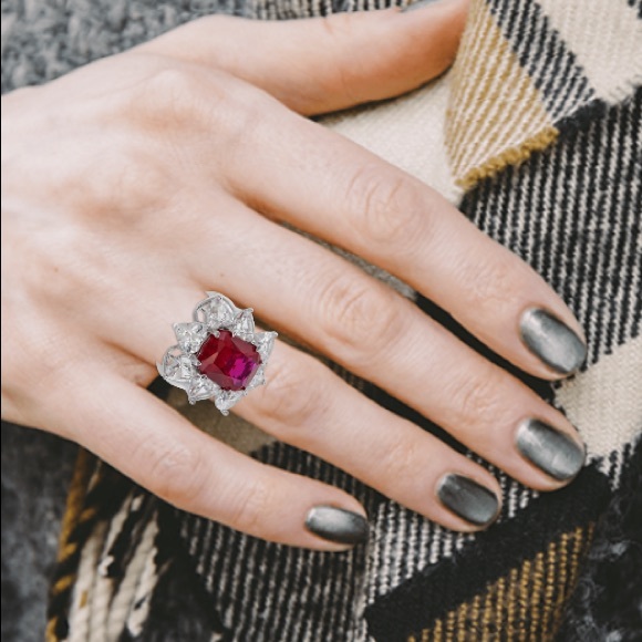 **SOLD** Ruby Ring Size 7 - Picture 5 of 10